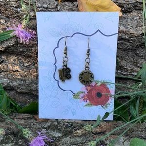 Movie enthusiast earrings